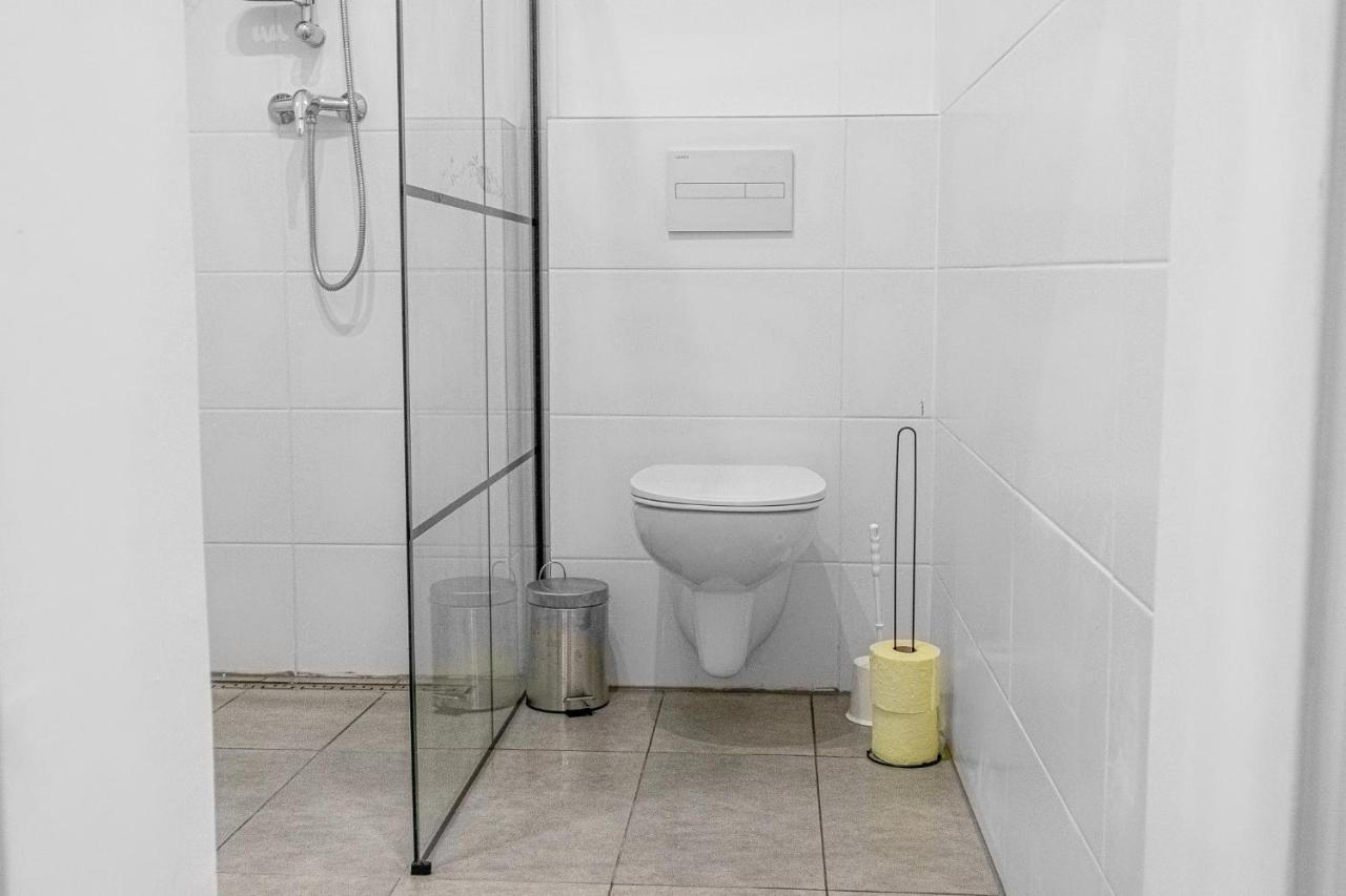9 Min From City Center - Lovely Studio Near U1 Reumannplatz Wien Exterior foto